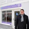 Stefan Böhm leitet Bestattungen Böhm mit mehreren Filialen in Augsburg. 2021 hat er auch eine Zweigstelle in Friedberg eröffnet.