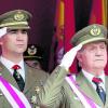 Im Jahr 2008 salutierten sie noch gemeinsam: Nun hat sich König Felipe endgültig von seinem Vater entzweit. 