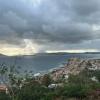 Pozzuoli liegt auf dem Supervulkan Campi Flegrei. Das seichte Wasser vor der Stadt wurde nun einer Fähre zum Verhängnis. 