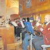 Unter der Leitung von Andreas Meyer eröffnete der Musikverein Gablingen das gemeinsame Konzert mit dem Jugendblasorchester Lützelburg in der Gablinger Kirche St. Martin.