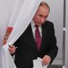 Wladimir Putin selbst hat ebenfalls gewählt. Das Ergebnis der Auszählung ist eindeutig - er ist der alte und neue Präsident Russland.