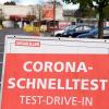 Bei Segmüller in Friedberg werden auf dem Parkplatz Corona-Tests durchgeführt