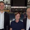 Blicken optimistisch in die Zukunft: Michael Kreitl (Geschäftsführer ESV Kaufbeuren), Christine Schlamp (Jugendleitung ERC Ingolstadt e.V.) und Jiri Ehrenberger (Sportdirektor ERC Ingolstadt/Panther GmbH).