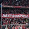 Note 6 für Montagsspiele: Hier protestierten die Fans des FC Bayern.