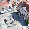 Schrittgeschwindigkeit rund um den Marktplatz