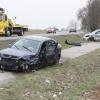 Weil ein Autofahrer auf die linke Fahrbahn geriet kam es in Oettingen zu einem Zusammenstoß bei dem beide Autos auf den Gehweg geschleudert wurden. Es entstand Sachschaden in Höhe von 15000 Euro. Die beiden Verletzten wurden ins Nördlinger Krankenhaus eingeliefert.