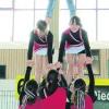 13 Mädchen der Flying Cheetahs, der Cheerleader des TSV Diedorf, werden eine Auto-Waschaktion starten, um sich neue Uniformen selber zu finanzieren. Foto: Monika Hupka-Böttcher
