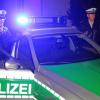 Weil eine Jacke nicht mehr auffindbar war, haben zwei 23 und 26 Jahre alte Männer einen Gastwirt in der Augsburger Innenstadt verprügelt.