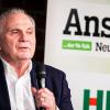 Der langjährige Bayern-Präsident Uli Hoeneß spricht im Rahmen der Talk-Runde «Anstoß» der Neuen Presse.