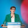 CDU-Chefin Kramp-Karrenbauer schließt eine Zusammenarbeit mit der AfD nach den Landtagswahlen in Brandenburg und Sachsen weiter aus.