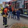 Was steckt denn eigentlich alles in einem Feuerwehrauto? Das erfuhren die Besucher beim Aktionstag in Rennerthofen.