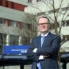 Klaus Markstaller ist seit einem Jahr Ärztlicher Direktor am Uniklinikum Augsburg (UKA) – und damit Chef des größten Krankenhauses der Region.