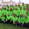 Zum Jubiläum wurden die Fachübungsleiter und Tourenführer mit sogenannten Softshell-Jacken neu eingekleidet. Insgesamt zählt der Neuburger Alpenverein aktuell fast 800 Mitglieder – mit steigender Tendenz. 