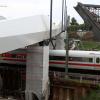 Ein ICE auf dem Gleisvorfeld des Ulmer Hauptbahnhofs. 	