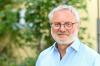 Heinrich Lindenmayr ist der Vorsitzende der Bürgerstiftung Landkreis Günzburg. Im Zuge der Maskenaffäre erhielt die Stiftung ungewollt 470.000 Euro.