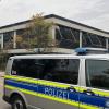 Das Friedberger Gymnasium wurde nach einer Drohung evakuiert. Die Polizei durchsucht das Schulgelände.