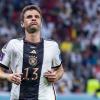 Deutschlands Thomas Müller reagiert unzufrieden.