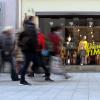 Händler in Augsburg spüren die Kaufzurückhaltung aufgrund der aktuellen Krise.