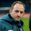 Braunschweigs Trainer Torsten Lieberknecht hofft, dass sich sein Team gegen die Bayern anständig aus der Affäre zieht.