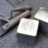 Im Oktober sollen in Augsburg acht weitere Stolpersteine verlegt werden. Doch die Frage, wer einen solchen Stein bekommt, sorgt weiter für Diskussionen. 