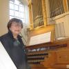 Ingrid Plomer ist die neue Aichacher Kirchenmusikerin. Am Sonntag wird sie mit einem Gottesdienst eingeführt.  	