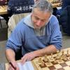 Joachim Rauss (Schachklub Kissing) konnte seine Partie gewinnen, die Niederlage gegen Aichach aber nicht verhindern.  	 	