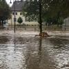 Am Dienstagabend kam es aufgrund eines Unwetters in Otting (Landkreis Donau-Ries) zu massiven Überschwemmungen. 	