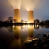 Kann die Atomenergie, im Bild das Kernkraftwerk Grohnde, dabei helfen, CO2-Emissionen zu senken? Experten sind geteilter Meinung. 