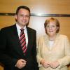 Dillingens Oberbürgermeister Frank Kunz traf die Bundeskanzlerin bei Besuchen von CSU-Parteitagen in München.  	
