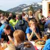 Die frische Luft machte hungrig und durstig: Auf der Bodenseehütte stärkten sich die Wintersportler.