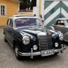 Zahlreiche Liebhaber älterer Automobile kamen am Sonntag, den 5. September 2009, nach Pöttmes zum Oldtimertreffen.