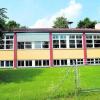 Der Kindergarten in Hörmannsberg steht im Dezember im Mittelpunkt der Abstimmung des Bürgerentscheids. Ihm droht die Schließung, weil in Ried ein Neubau geplant ist. Archivfoto: Anton Schlickenrieder