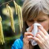 Die Frühblüher sind erwacht und verschaffen Allergikern schon jetzt die ersten Schniefnasen.