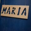 Der Name von Maria steht auf der Zimmertür in der Wohnung der Eltern. Sie war 2013 von zu Hause abgehauen.