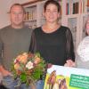 Heino und Marie-Jeanette Ferch organisierten ein Benefiz-Springreiten für Kinder und sammelten so 36950 Euro an Spenden für die Kinderhospiz- und Trauerarbeit Theotinum von Irmgard Schleich (rechts) ein. 