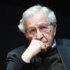 Der 92-jährige Noam Chomsky gehört seit den 1950er Jahren zu den kritischsten Stimmen der USA. In seinem neuen Buch schreibt er auch über die weiter bestehende Gefahr eines atomaren Kriegs. 	
