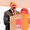 Der einstige SPD-Parteivorsitzende Martin Schulz nahm Kanzler Scholz beim Neujahrsempfang in Ulm in Schutz. 