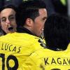 Neven Subotic, Lucas Barrios und Shinji Kagawavon Borussia Dortmund freuen sich über den 4:0-Erfolg bei Hannover 96.