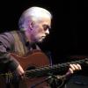 Der spanische Flamenco-Gitarrist und Komponist Manolo Sanlúcar während eines Auftritts: Er starb am 27. August im Alter von 78 Jahren.