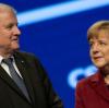 Bundeskanzlerin Angela Merkel  und der bayerische Ministerpräsident Horst Seehofer haben sich zu einer Aussprache getroffen. Das Bild zeigt sie beim CSU-Parteitag im November.