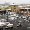 Noch beherrscht die Tunnelbaustelle den Bahnhofsvorplatz. Anschließend sollen ihn die Fußgänger dominieren. 