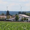 Der in der Gemeinde Fuchstal erzeugte Strom aus der Windkraft (Foto) und aus der Fotovoltaik soll künftig direkt von den Haushalten der Region bezogen werden können.