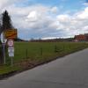 Am nördlichen Ortsausgang in Neuburg entlang des Kammeltal-Radweges in Richtung Behlingen soll ein Baugebiet entstehen. An anderer Stelle in der Marktgemeinde darf hingegen nicht gebaut werden. 	