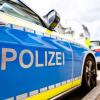 Die Polizei musste sich am Samstagmittag um einen Mann kümmern, der in Zusmarshausen vom Rad gestürzt war.