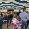 Großer Andrang herrschte bereits mittags im Festzelt auf dem Kühbacher Brauereifest.