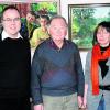 Pfarrer Manfred Bauer (links) und 2. Bürgermeisterin Anne Glas gratulierten Wilfried Böhm zum 80. Geburtstag. Foto: Daniel Beck