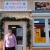 Noch bis Samstag hat Vronis Dorfladen in Sielenbach geöffnet, dann ist er Geschichte. Die Inhaberin Veronika Jungbauer schließt schweren Herzens ihr Geschäft.