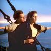 Leonardo DiCaprio als Jack Dawson und Kate Winslet als Rose DeWitt Bukater in einer Szene des Films "Titanic".
