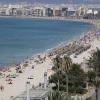 Der berühmte Strand von Arenal auf Mallorca. Angesichts erhöhter Ansteckungsgefahren hat die Bundesregierung fast ganz Spanien einschließlich Mallorca als Risikogebiet eingestuft.