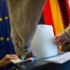 Bei der Bundestagswahl 2021 geben auch die Wählerinnen und Wähler im Wahlkreis Rosenheim ihre Stimmen ab. Die Ergebnisse finden Sie in diesem Artikel.